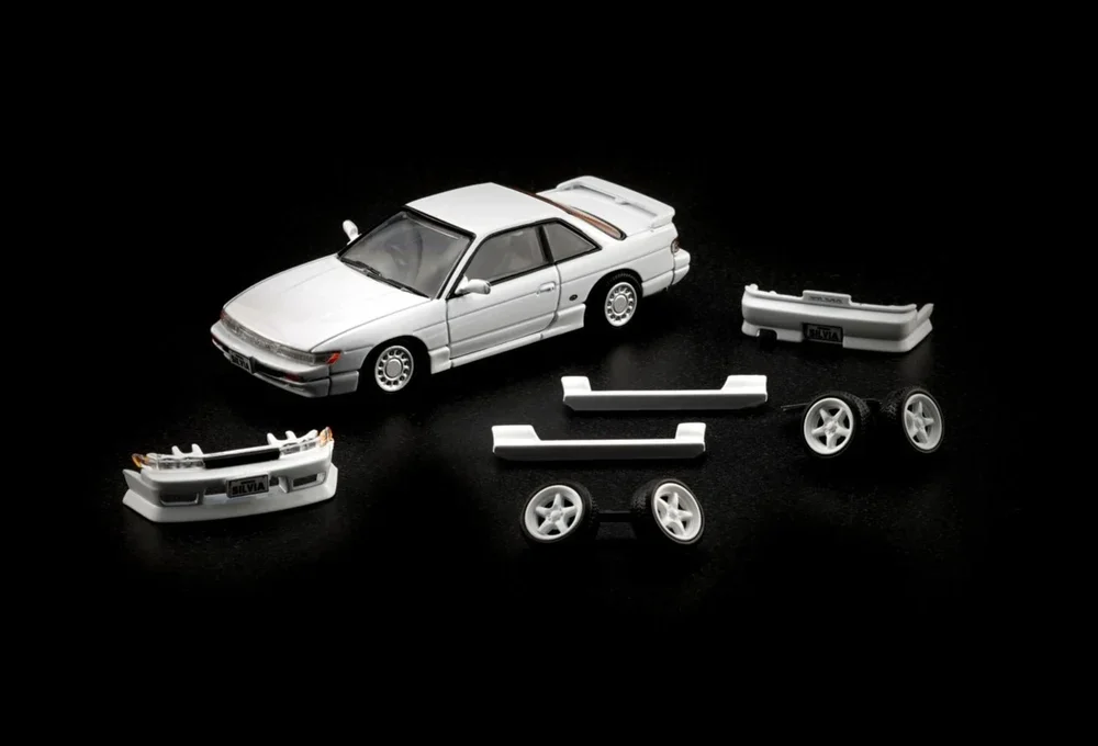 Nissan Silvia S13 - White - 64B0296