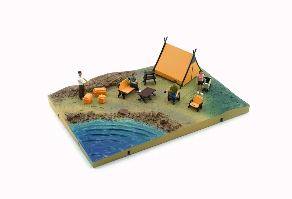 Camp Site Diorama Orange Tent - 64BDOR003