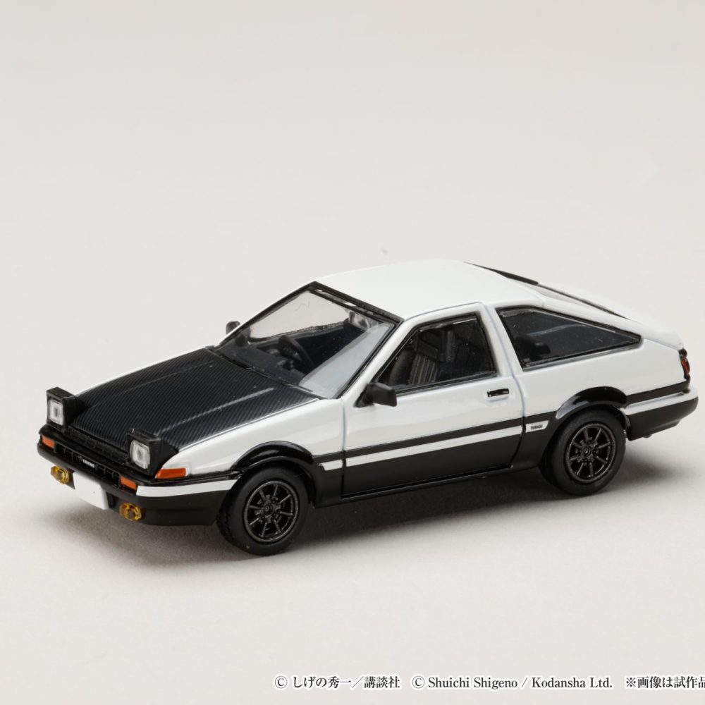 (Pre-order) Toyota Sprinter Trueno AE86 Takumi Fujiwara VS Tomoyuki Tachi Initial D Re-Release with Collectable Cards