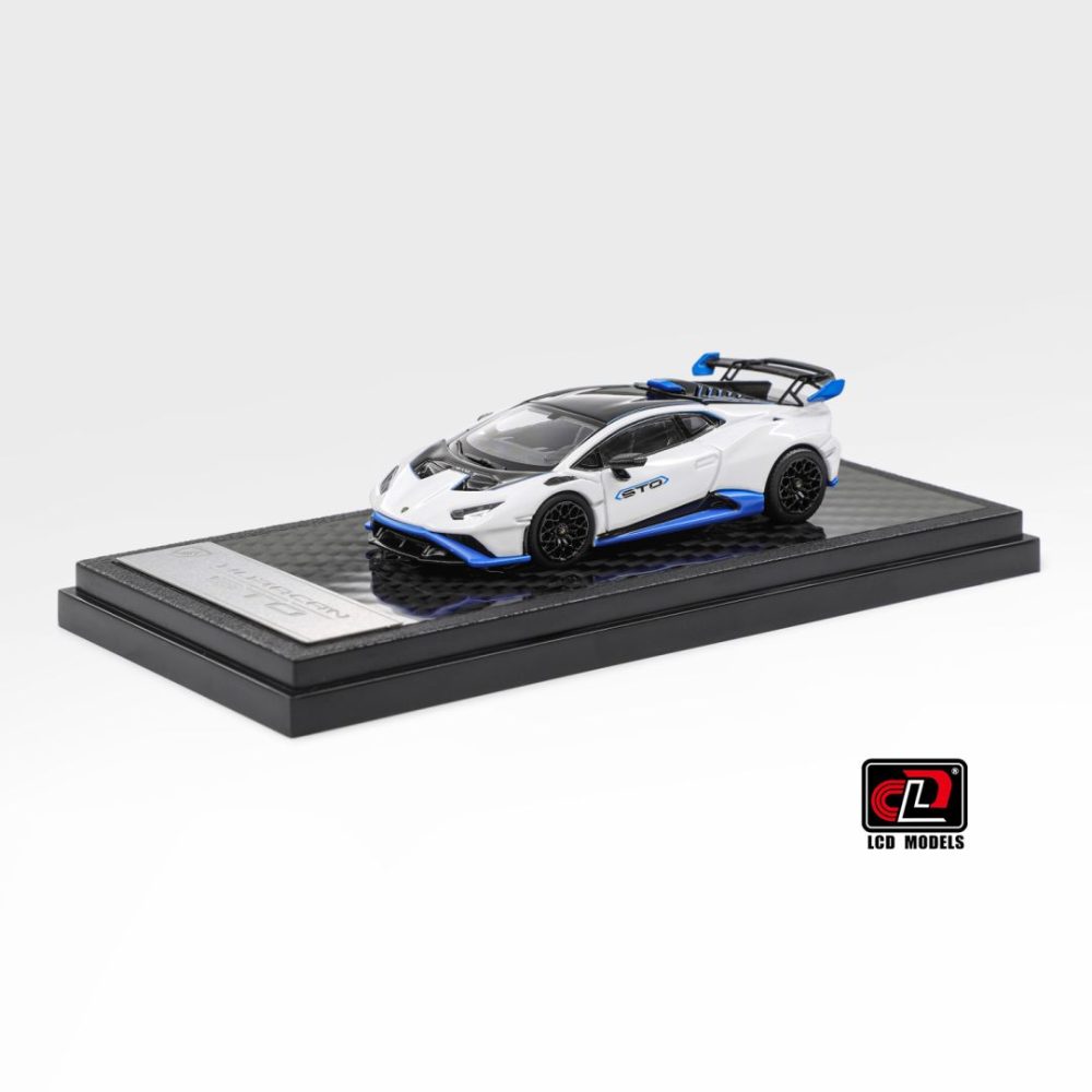 (Pre-Order) Lamborghini Huracan STO White