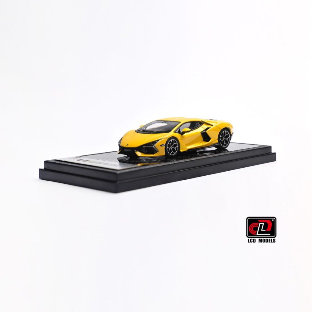 (Pre-Order) Lamborghini Revuelto Yellow